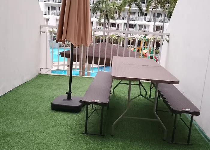 232d Pool View With Big Balcony *